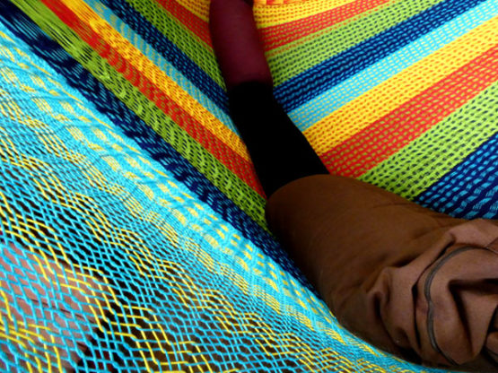 détail tissage hamac matrimonial filet coton traditionnel mexicain