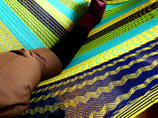 détail tissage hamac filet coton traditionnel mexicain