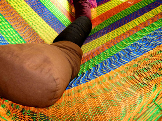 détail tissage hamac mexicain traditionnel en synthétique