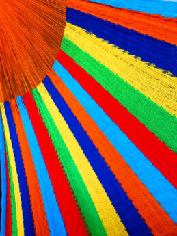 hamac mexicain familial détail ,tissage coton, suspentes synthétique.